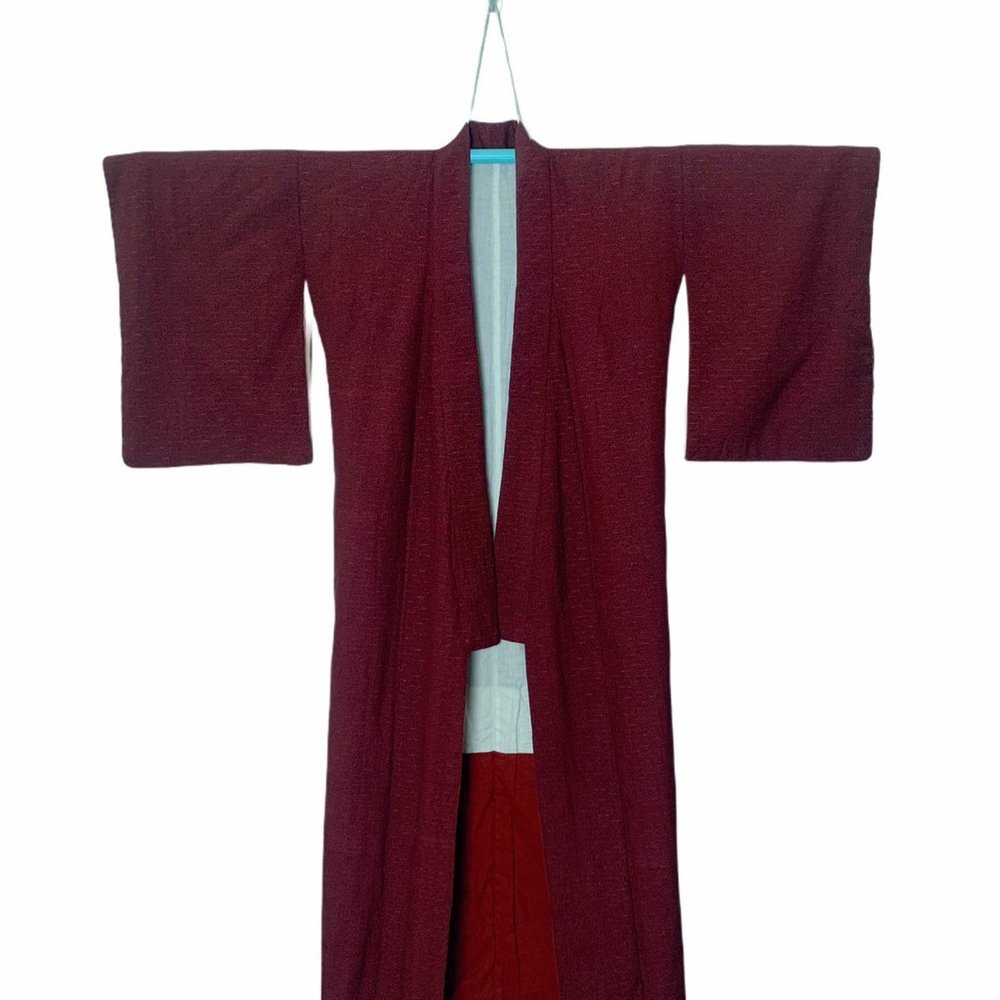 Authentic Vintage Japanese Kimono Yukata in Burgun